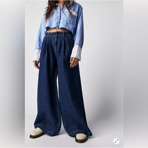 FREE PEOPLE EQUINOX JEANS IN RITUAL BLUE size 26, NWOT